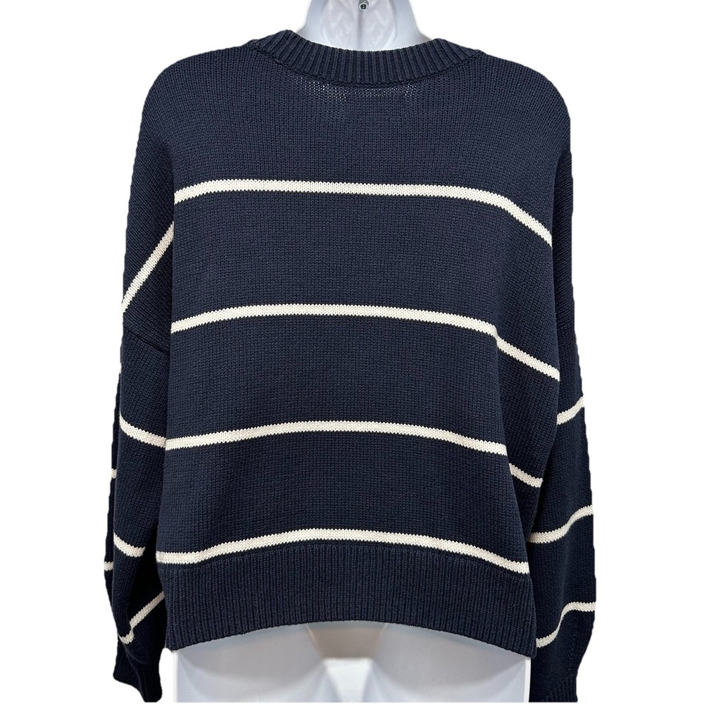 Hollister Pullover Crop Sweater Women's Size Medium Navy Blue W/White Stripes - Picture 5 of 10